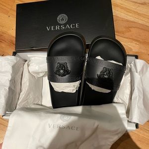Versace Slides